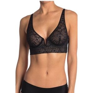NWT Free People Intimately Black Lace V Split Tameeka Underwire bra